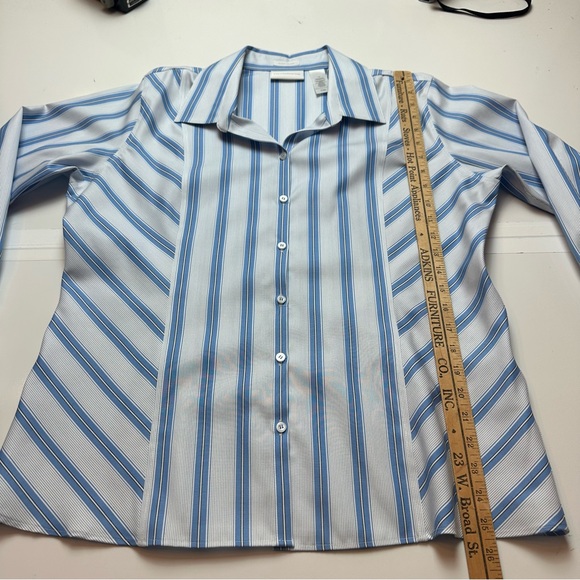 Liz Claiborne Blue & White Striped Button Down100% Cotton Classic Prep Coastal - Picture 9 of 9